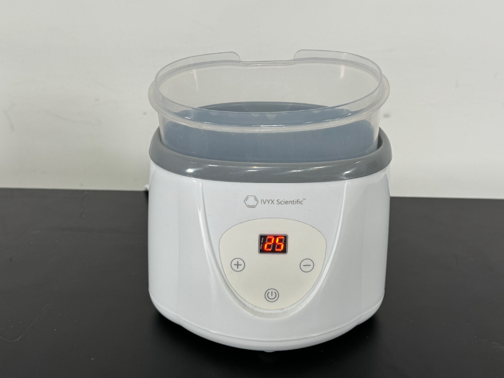 Image of IVYX Scientific Digital Lab Water Bath